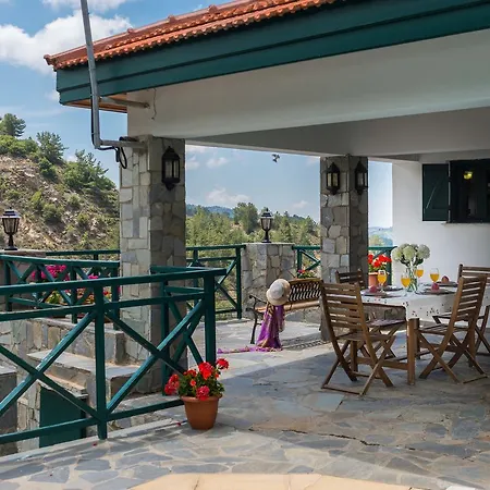 Themis House * Lemithou