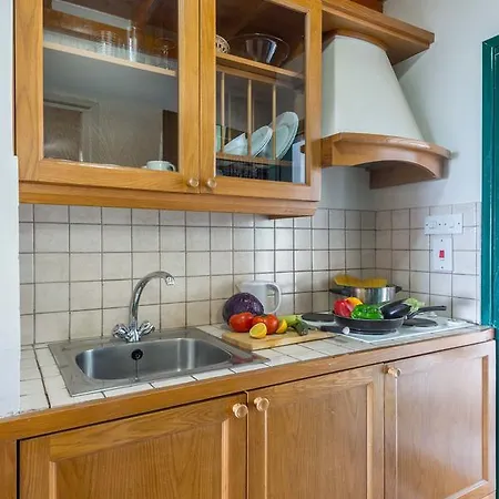 منزل ريفي Themis House Lemithou