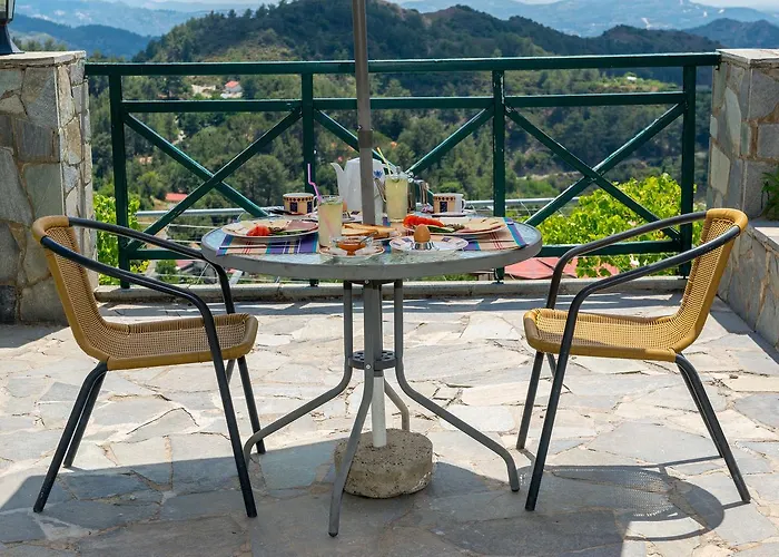 Themis House * Lemithou