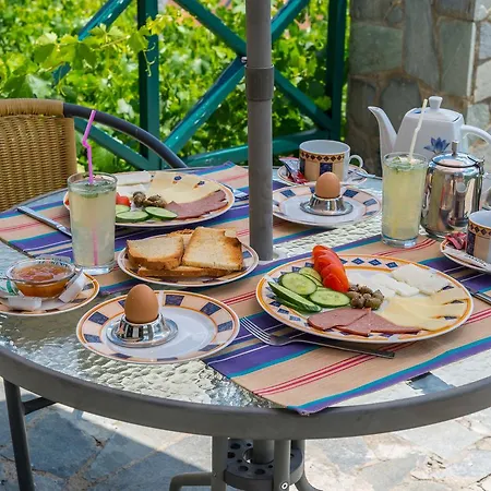 Hétvégi ház Themis House *