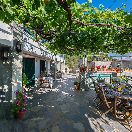 Themis House Hétvégi ház *