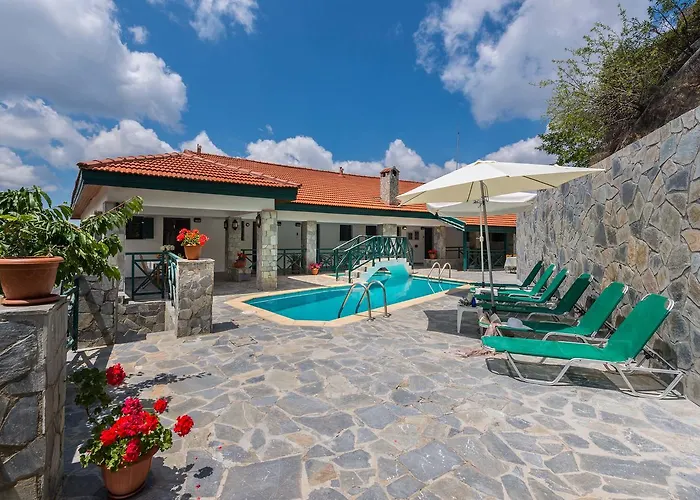 Themis House * Lemithou